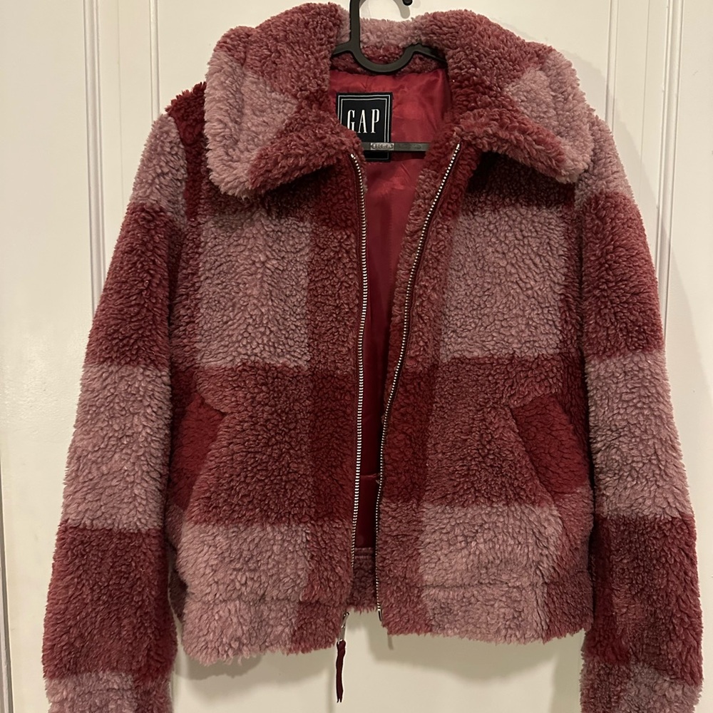 GAP Women's Plaid Sherpa Jacket in Pink and Red